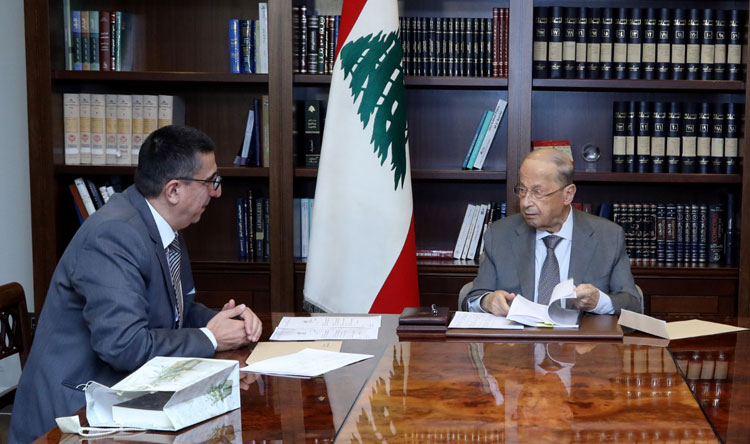 البطاقة التمويلية بين عون وحجار Lebanese Forces Official Website